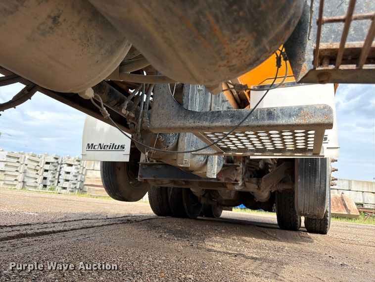 image for item FK3341 2009 Kenworth W900 ready mix truck