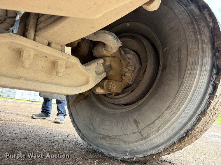 image for item FK3341 2009 Kenworth W900 ready mix truck