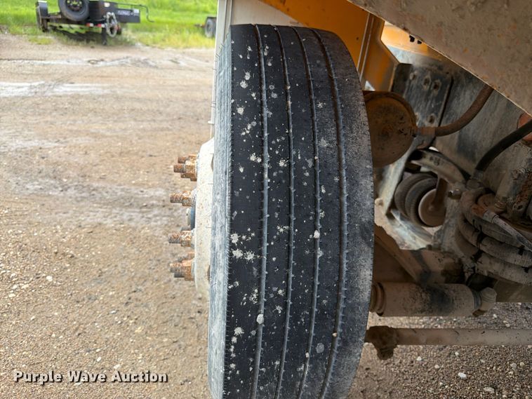 image for item FK3341 2009 Kenworth W900 ready mix truck