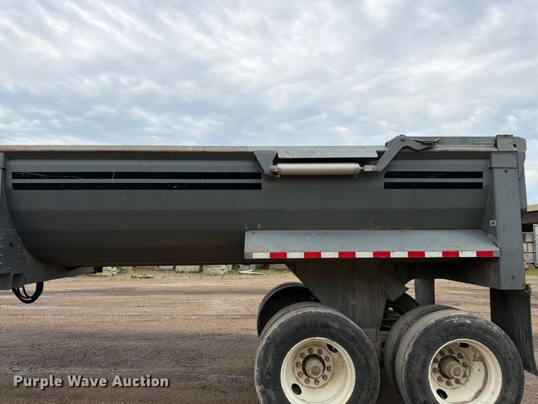 image for item FK3342 2017 Load King RH 3226 end dump trailer