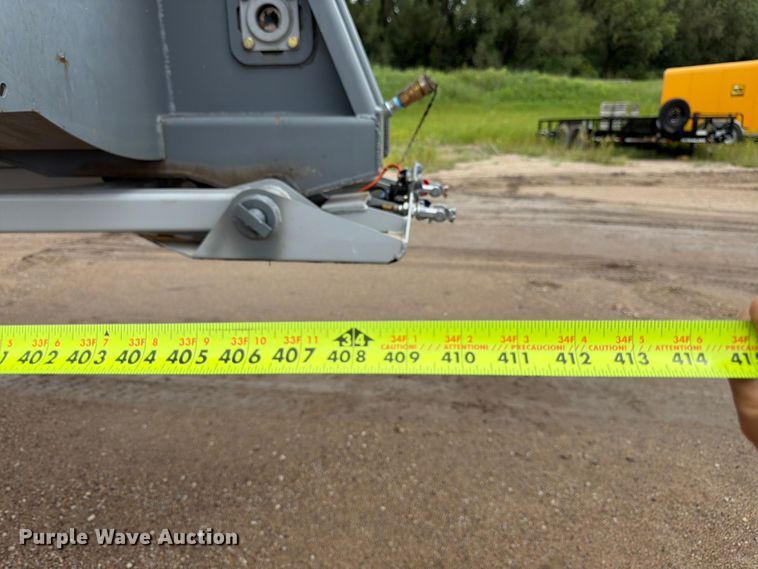image for item FK3342 2017 Load King RH 3226 end dump trailer