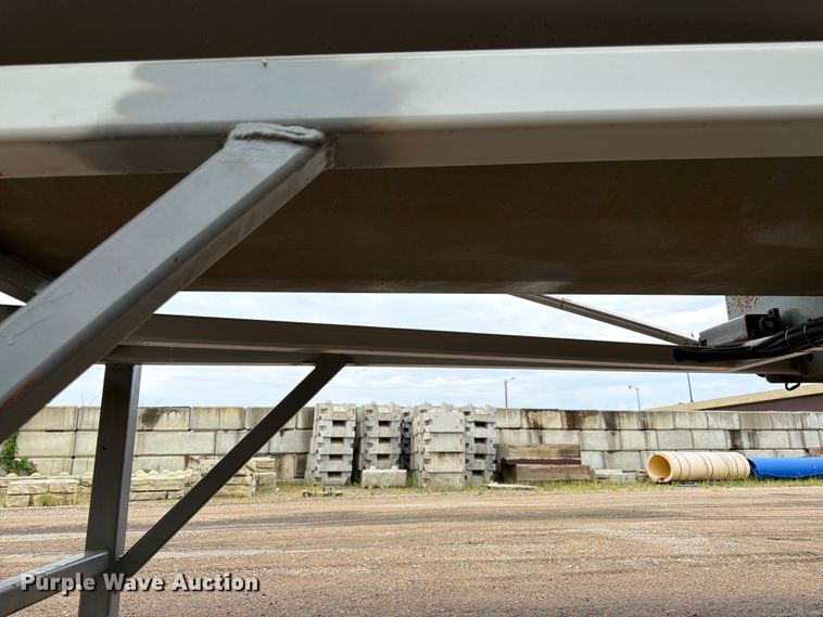 image for item FK3342 2017 Load King RH 3226 end dump trailer