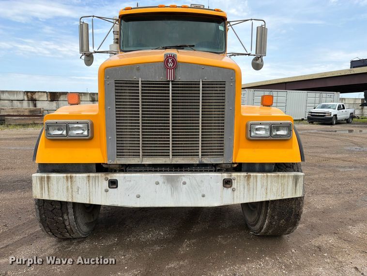 image for item FK3343 2007 Kenworth W900 ready mix truck