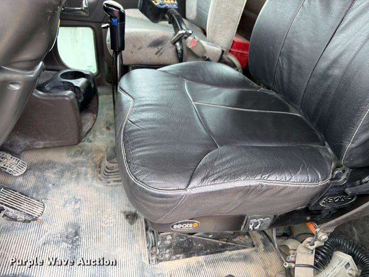 image for item FK3343 2007 Kenworth W900 ready mix truck