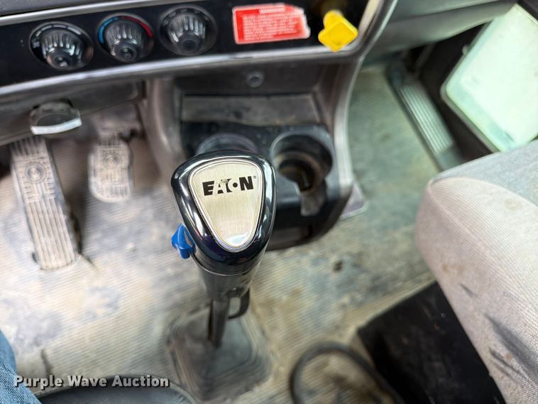 image for item FK3343 2007 Kenworth W900 ready mix truck
