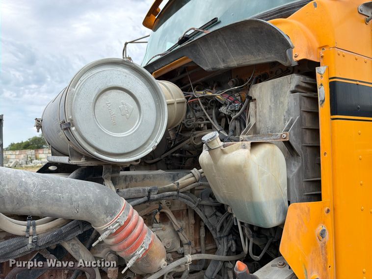 image for item FK3343 2007 Kenworth W900 ready mix truck