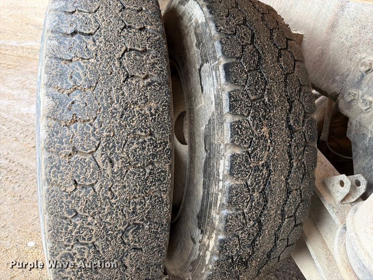 image for item FK3343 2007 Kenworth W900 ready mix truck