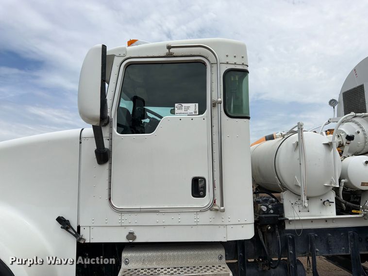 image for item FK3344 2003 Kenworth W900 ready mix truck