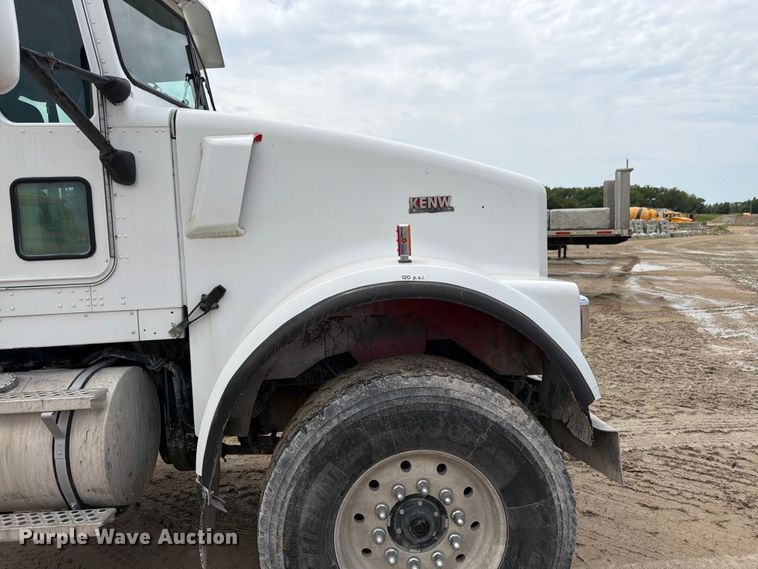 image for item FK3344 2003 Kenworth W900 ready mix truck