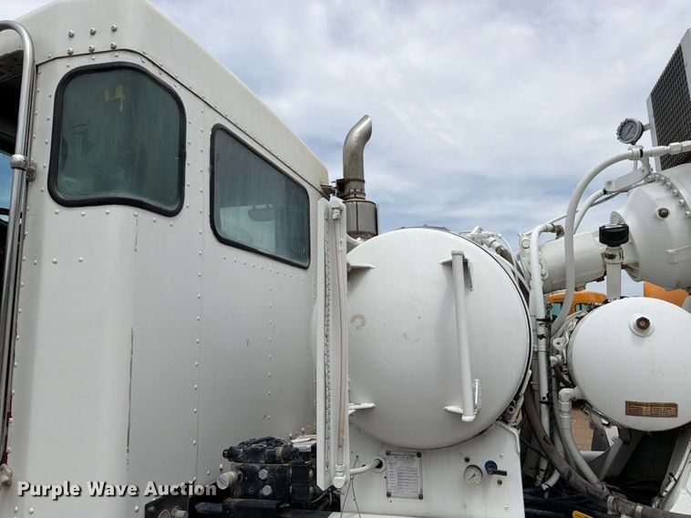 image for item FK3344 2003 Kenworth W900 ready mix truck