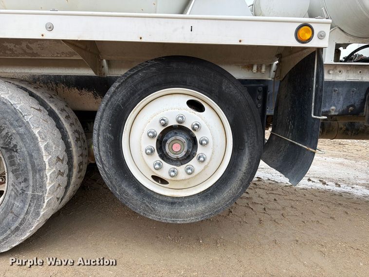 image for item FK3344 2003 Kenworth W900 ready mix truck