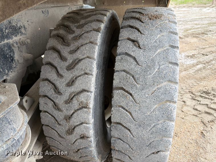 image for item FK3344 2003 Kenworth W900 ready mix truck