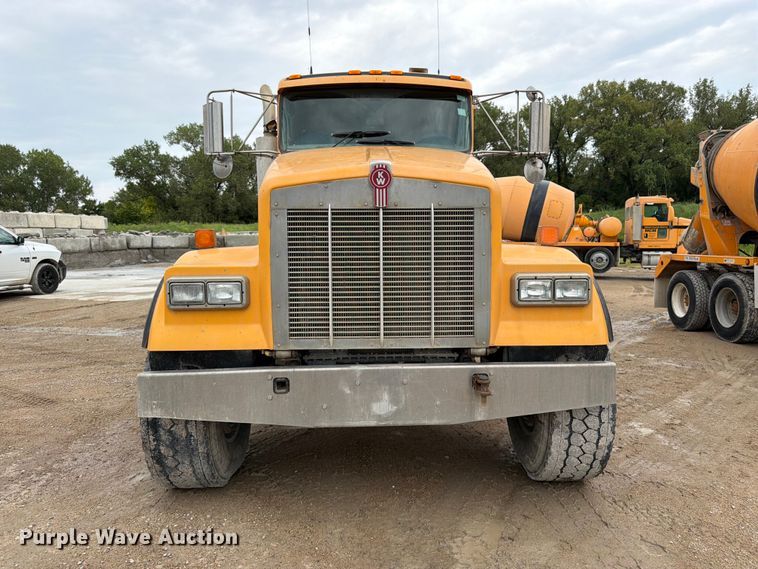 image for item FK3345 2006 Kenworth W9 Series ready mix truck