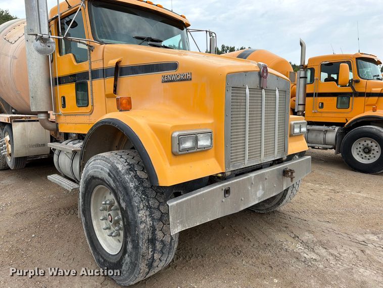 image for item FK3345 2006 Kenworth W9 Series ready mix truck