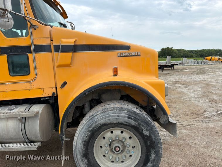 image for item FK3345 2006 Kenworth W9 Series ready mix truck