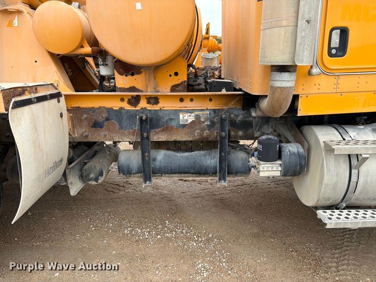 image for item FK3345 2006 Kenworth W9 Series ready mix truck