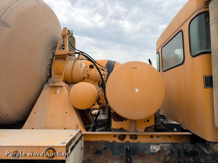 image for item FK3345 2006 Kenworth W9 Series ready mix truck