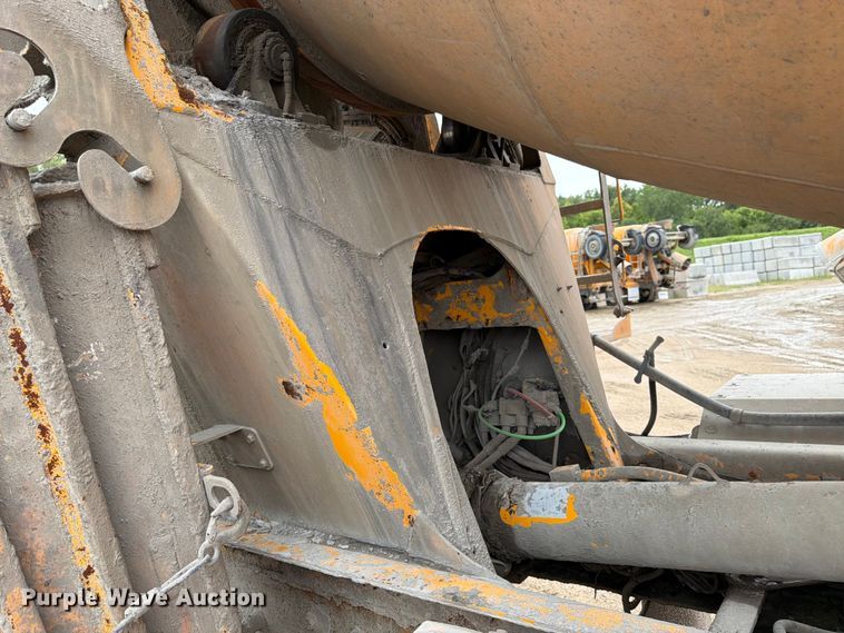 image for item FK3345 2006 Kenworth W9 Series ready mix truck