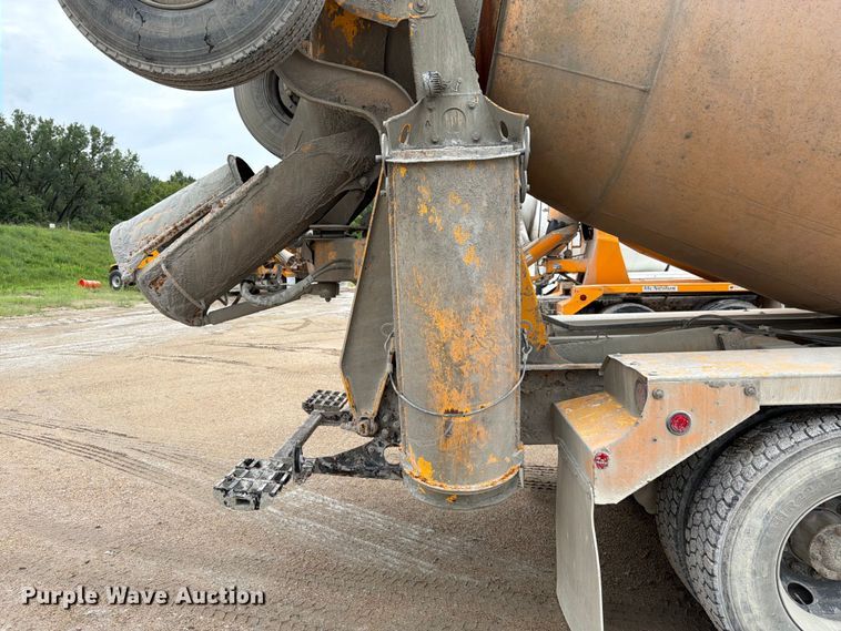 image for item FK3345 2006 Kenworth W9 Series ready mix truck