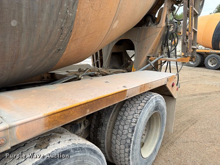 image for item FK3345 2006 Kenworth W9 Series ready mix truck