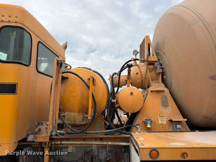 image for item FK3345 2006 Kenworth W9 Series ready mix truck