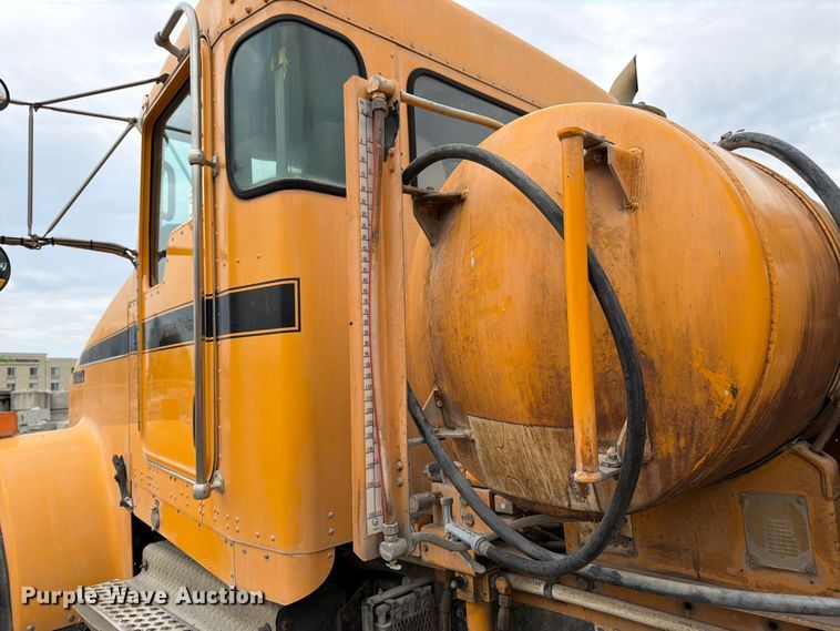 image for item FK3345 2006 Kenworth W9 Series ready mix truck