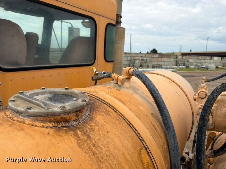 image for item FK3345 2006 Kenworth W9 Series ready mix truck