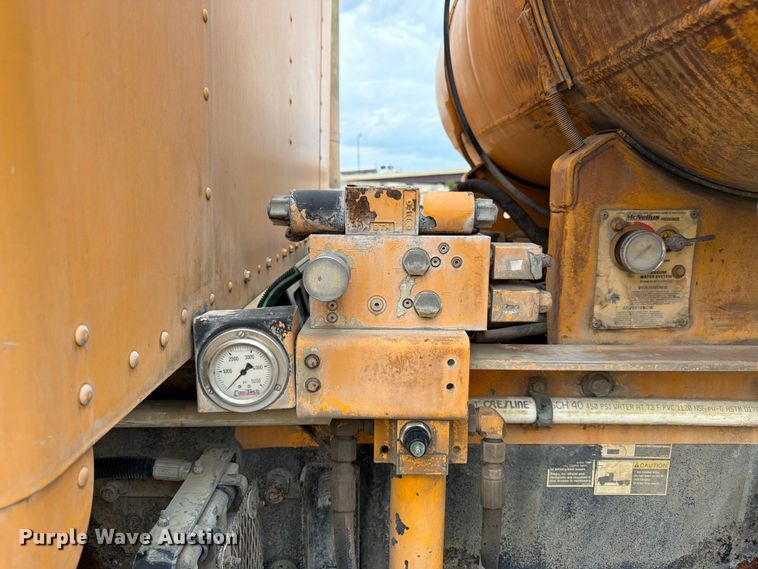 image for item FK3345 2006 Kenworth W9 Series ready mix truck