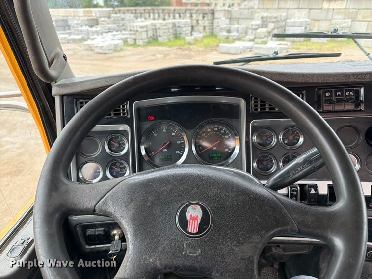 image for item FK3345 2006 Kenworth W9 Series ready mix truck
