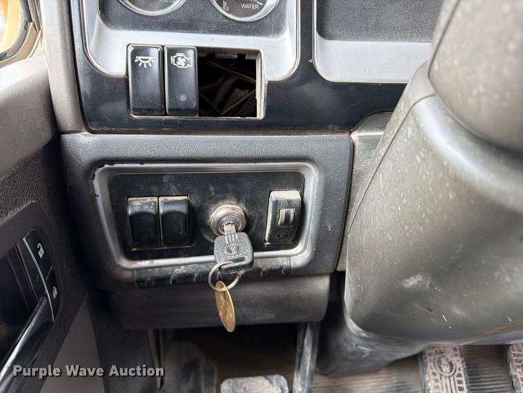 image for item FK3345 2006 Kenworth W9 Series ready mix truck