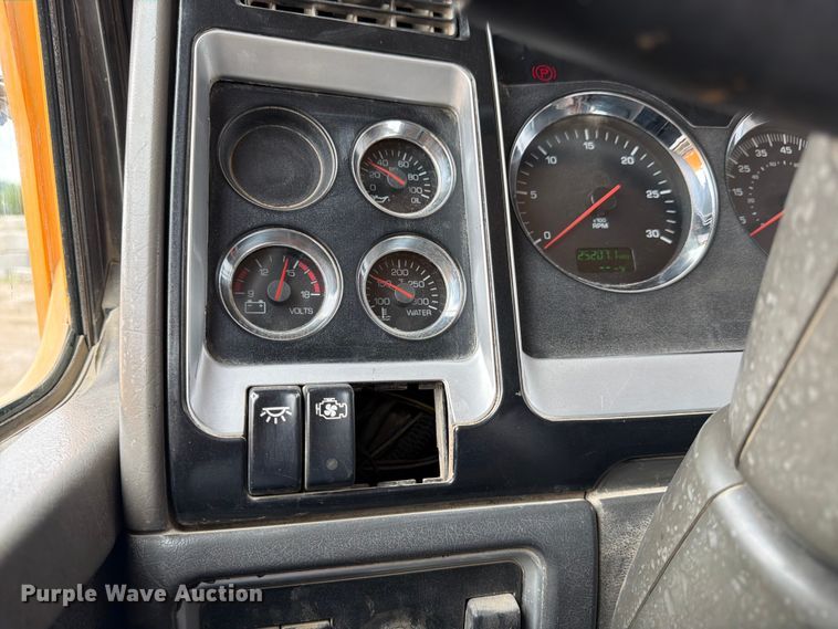 image for item FK3345 2006 Kenworth W9 Series ready mix truck