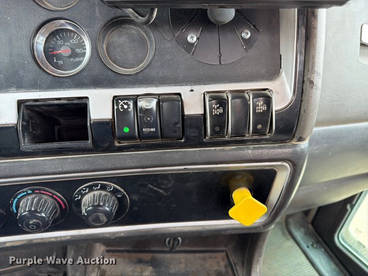 image for item FK3345 2006 Kenworth W9 Series ready mix truck