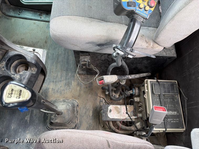 image for item FK3345 2006 Kenworth W9 Series ready mix truck
