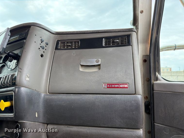 image for item FK3345 2006 Kenworth W9 Series ready mix truck