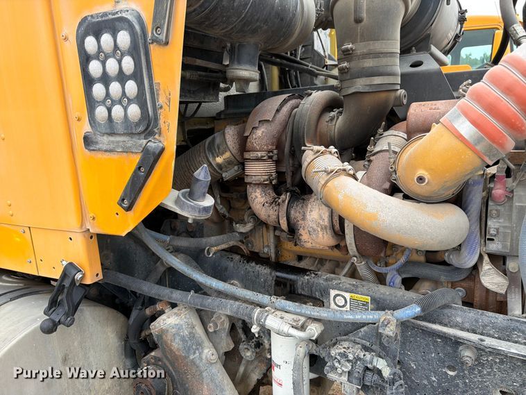 image for item FK3345 2006 Kenworth W9 Series ready mix truck
