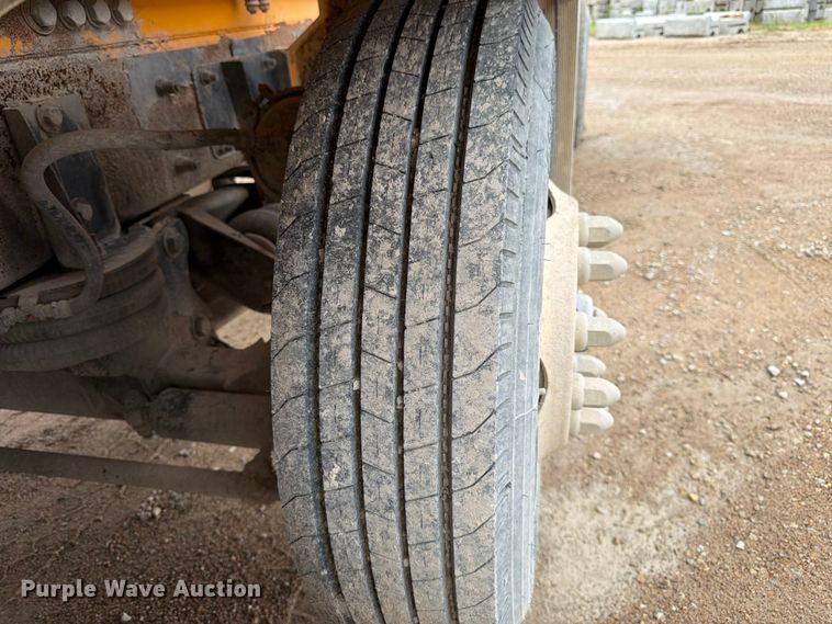 image for item FK3345 2006 Kenworth W9 Series ready mix truck