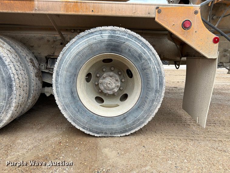image for item FK3345 2006 Kenworth W9 Series ready mix truck