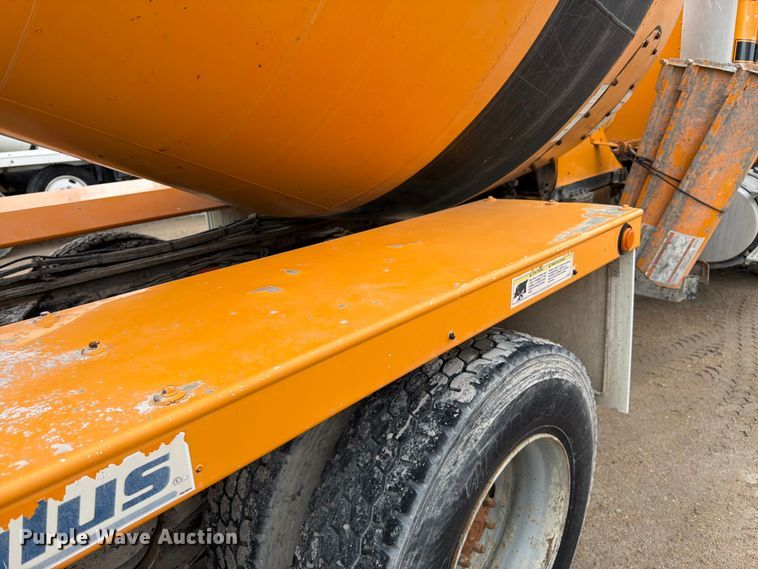 image for item FK3346 2006 Kenworth T800 ready mix truck