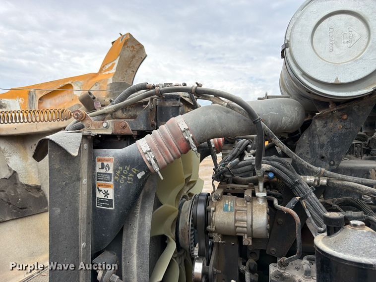 image for item FK3346 2006 Kenworth T800 ready mix truck