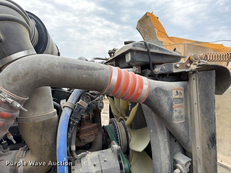 image for item FK3346 2006 Kenworth T800 ready mix truck