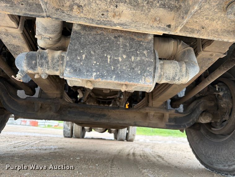 image for item FK3346 2006 Kenworth T800 ready mix truck