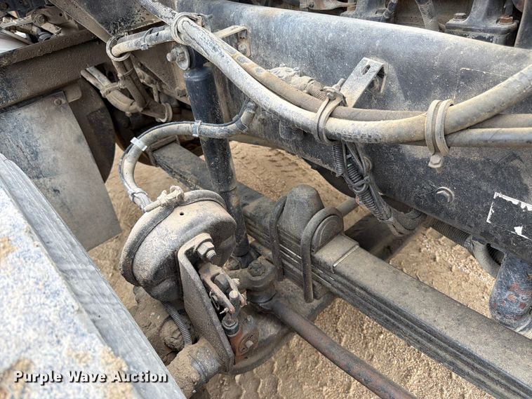 image for item FK3346 2006 Kenworth T800 ready mix truck