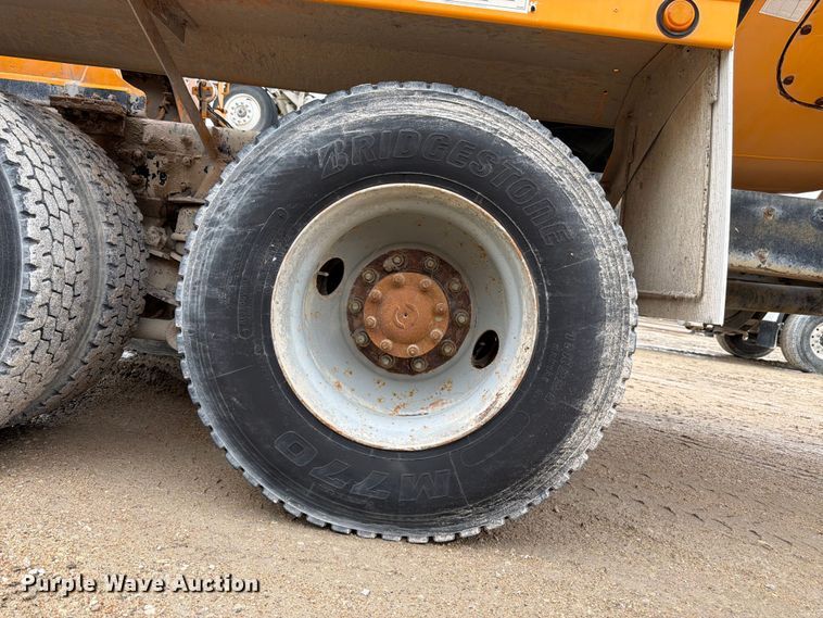 image for item FK3346 2006 Kenworth T800 ready mix truck