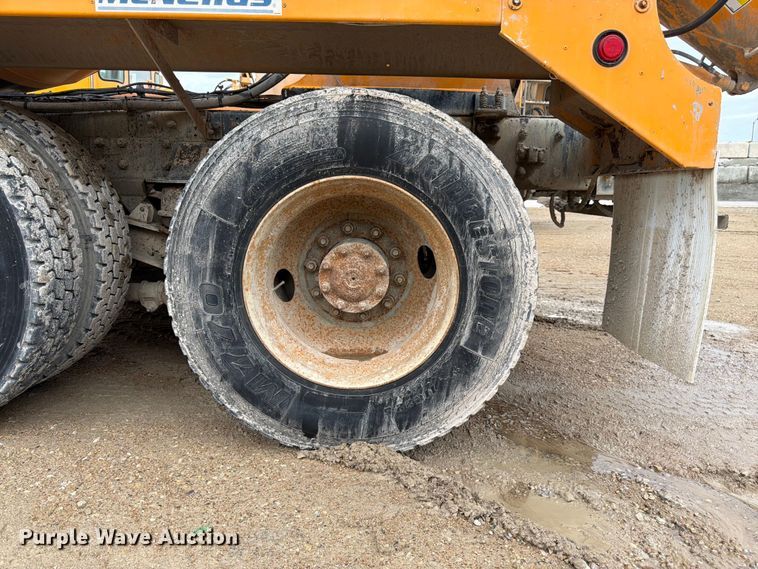 image for item FK3346 2006 Kenworth T800 ready mix truck