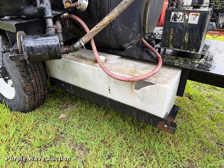 image for item FK3382 2008 Sealmaster crack sealer