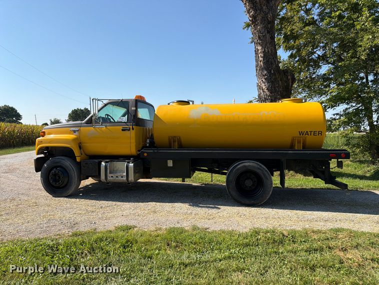 image for item FK3393 1994 Chevrolet Kodiak C5500 tank truck
