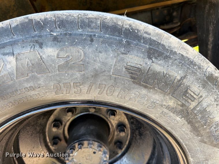 image for item FK3393 1994 Chevrolet Kodiak C5500 tank truck