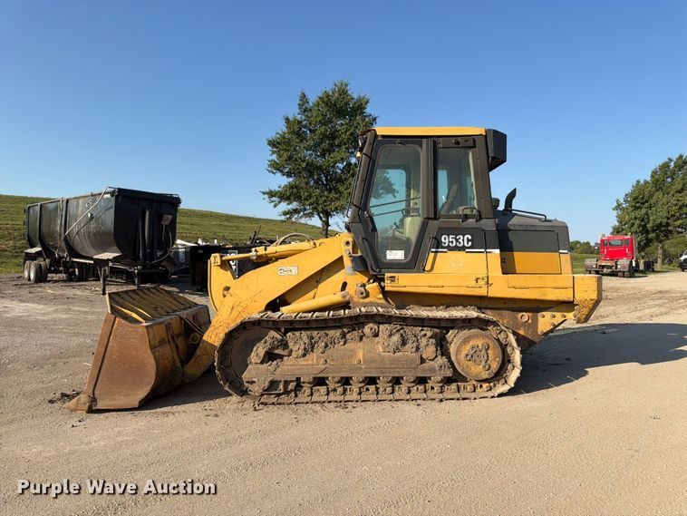 image for item FK3402 2001 Caterpillar 953C track loader