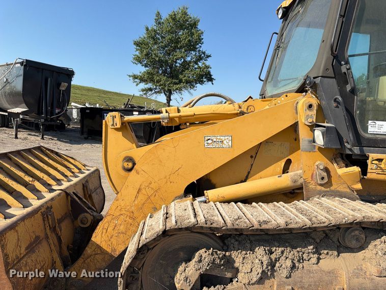 image for item FK3402 2001 Caterpillar 953C track loader