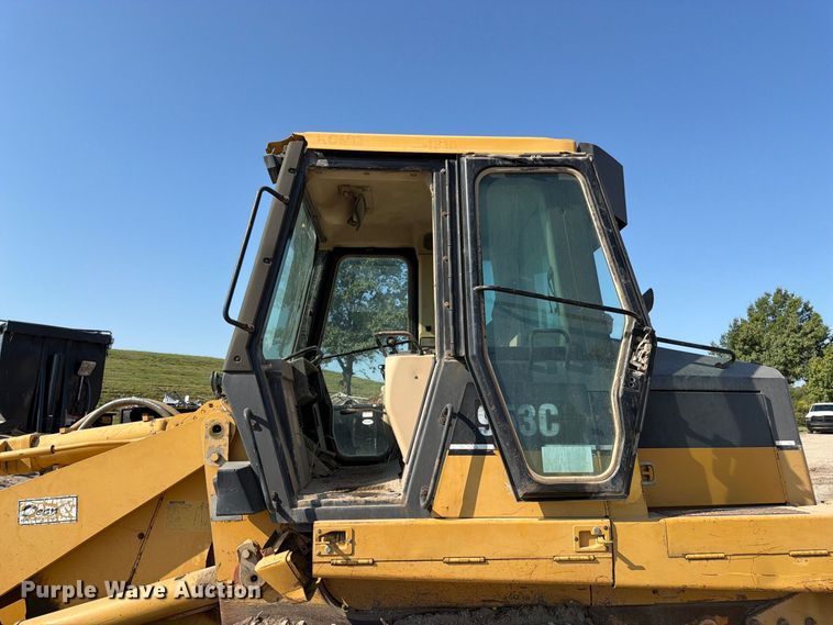 image for item FK3402 2001 Caterpillar 953C track loader